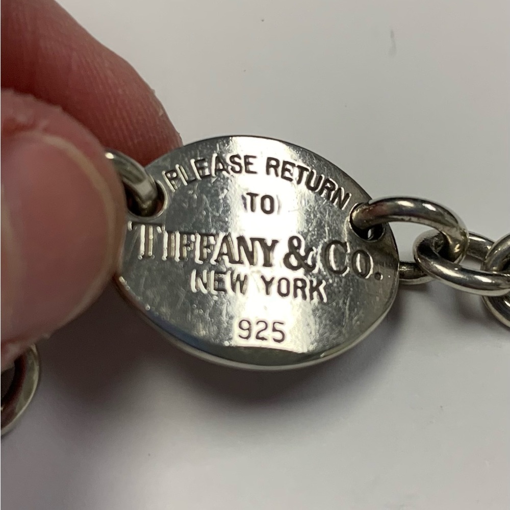 Tiffany’s Oval style bracelet 8”